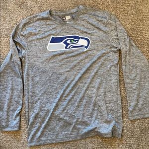 Seattle Seahawks men’s L long sleeved T-shirt